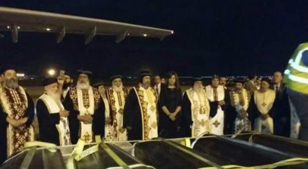 Pope Tawadros welcomes home bodies of Copts beheaded by Daesh in Libya