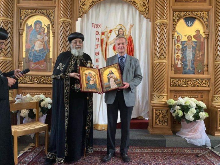 In pictures: Zurich’s Coptic congregation welcomes Pope Tawadros 