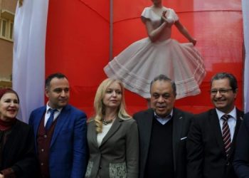 Anna Pavlova statue graces Cairo’s Academy of Arts