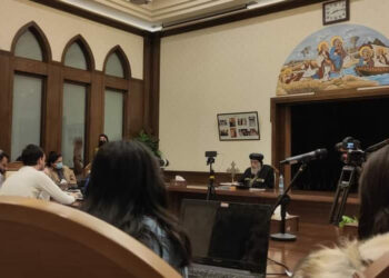 Pope Tawadros takes COVID-19 vaccine