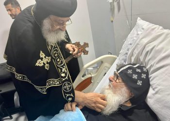 In pictures: Pope Tawadros visits Anba Moussa in hospital