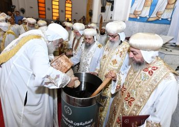 Pope adds leaven to new Myron Oil