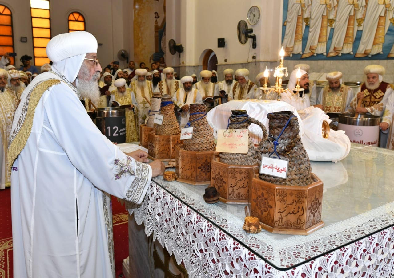 Pope adds leaven to new Myron Oil