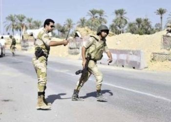 Police clash with Copts in 15th of May City for unlicensed building activity