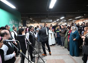 Persons with disability choir draws crowds in Cairo metro stations